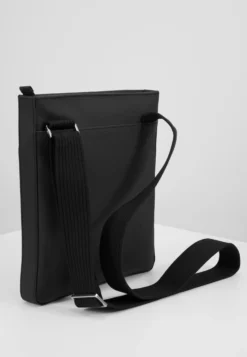 Lacoste Flat Crossover Bag - Schoudertas - Black -Lacoste 0015c19e486d47138459d880378a8829