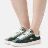 Lacoste Baseshot - Sneakers Laag - Dark Green/Off White