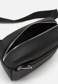 Lacoste Mens Classic - Schoudertas - Noir 6 Lacoste Mens Classic - Schoudertas - Noir -Lacoste 034882efe4874647bf102912964c0085