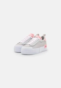 Lacoste Platform- Sneakers Laag - Light Gry/Light Pnk 8 Lacoste Platform- Sneakers Laag - Light Gry/Light Pnk -Lacoste 0cd3723e88e345e4a41a14ae5e0d7559
