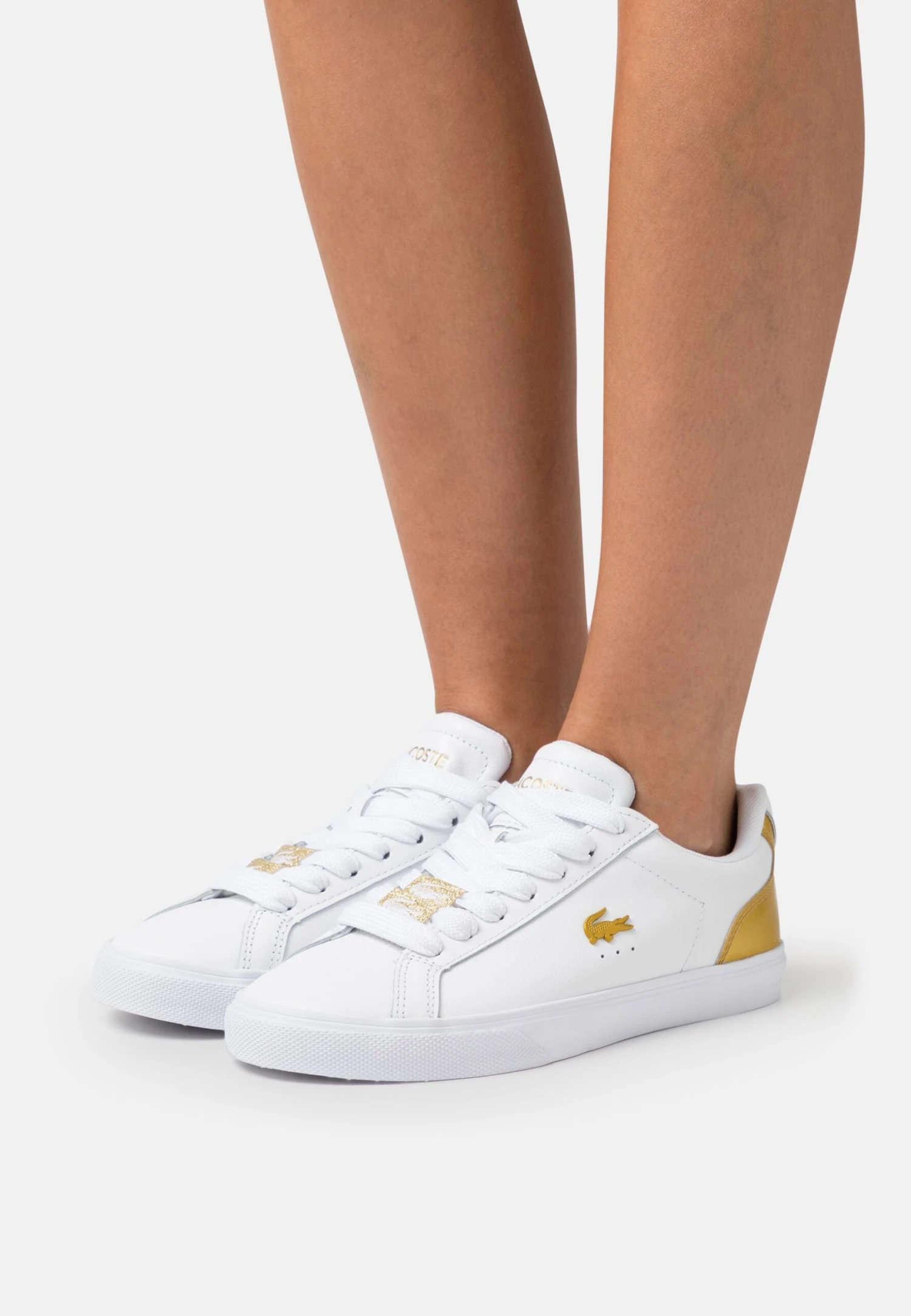 Lacoste Lerond Pro - Sneakers Laag - White/Gold 1 Lacoste Lerond Pro - Sneakers Laag - White/Gold