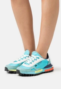 Lacoste Elite Active - Sneakers Laag - Turquise/Light Green
