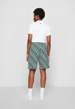 Lacoste X Netflix - Shorts - Green/White -Lacoste 1a92daf95b164452bbf24016655d7432 scaled