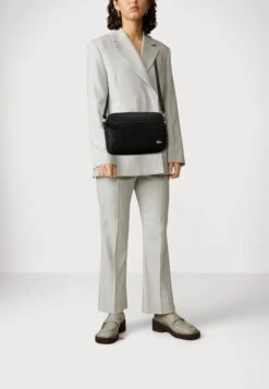 Lacoste Daily Lifestyle- Schoudertas - Noir