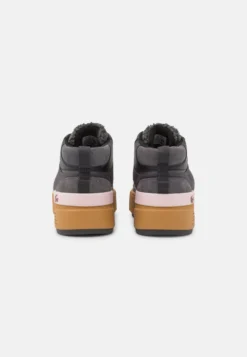 Lacoste Sneakers Laag - Black/Pink 9 Lacoste Sneakers Laag - Black/Pink -Lacoste 29b680735e8c499b8403d6e46e0e87b1 scaled