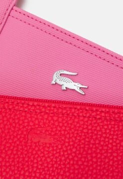 Lacoste Handtas - Reseda Corrida -Lacoste 2f94f5b79ddc4b528d1a8f34ebbaf5d3