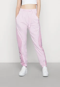 Lacoste Broek - Rose