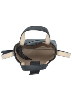 Lacoste Anna Vertical- Schoudertas - Noir Krema 7 Lacoste Anna Vertical- Schoudertas - Noir Krema -Lacoste 3535193be3934ee5a2d134bb2bef0ff2