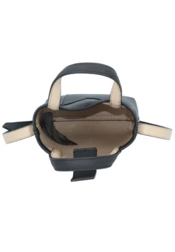 Lacoste Anna Vertical- Schoudertas - Noir Krema 7 Lacoste Anna Vertical- Schoudertas - Noir Krema -Lacoste 3535193be3934ee5a2d134bb2bef0ff2 scaled