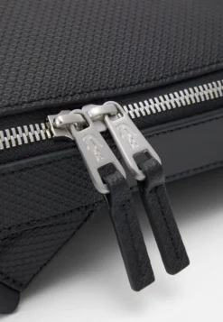 Lacoste Chantaco - Aktetas - Noir -Lacoste 35b72180bbec4a6c9d8067dccddf7242 scaled