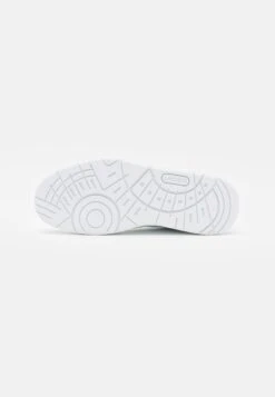 Lacoste T-Clip Unisex - Sneakers Laag - White/Yellow 10 Lacoste T-Clip Unisex - Sneakers Laag - White/Yellow -Lacoste 4eb72b3f73cc4363a7afe75cae77b0b9