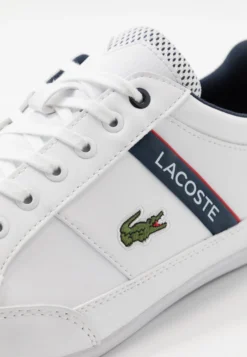 Lacoste Chaymon - Sneakers Laag - White/Navy/Red -Lacoste 5f0d0887c69d48c5b8b83f207d7a0de4 scaled