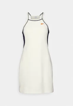 Lacoste Ef 70V - Jerseyjurk - Flour -Lacoste 6662d145b1c94564aee9b5c6b940b5d5 scaled