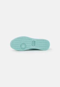 Lacoste Carnaby - Sneakers Laag - Turquoise 10 Lacoste Carnaby - Sneakers Laag - Turquoise -Lacoste 6c79b9b946cc4bb9953971412e9c0878