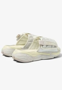 Lacoste Badslippers - Beige -Lacoste 719bb65ae6974fc8849f5f859fb330de