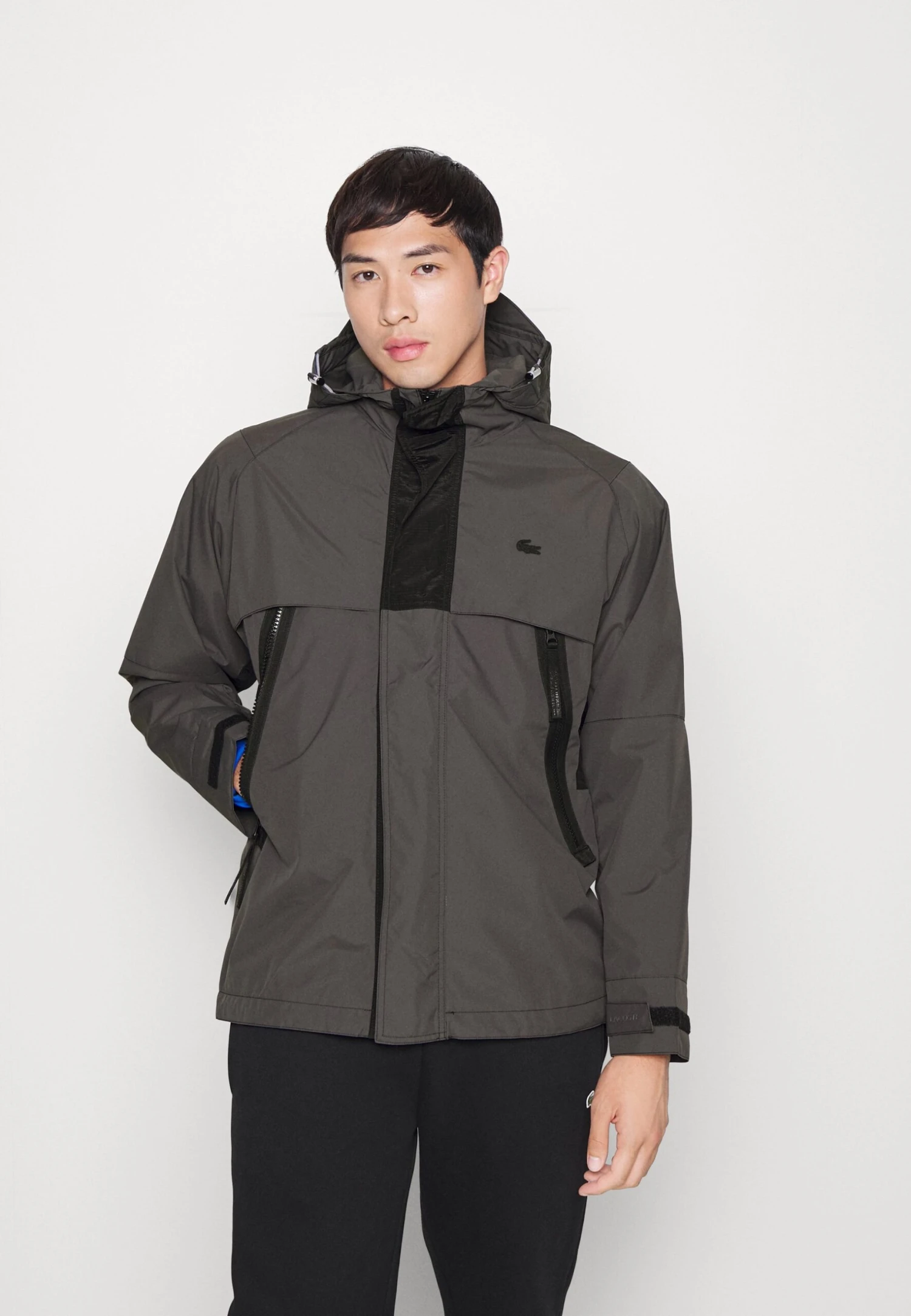 Lacoste Lichte Jas - Noir 1 Lacoste Lichte Jas - Noir