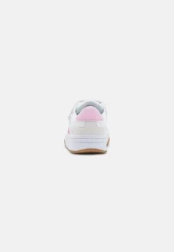 Lacoste Sneakers Laag - White/Pink 8 Lacoste Sneakers Laag - White/Pink -Lacoste 765226a3e31a4c3b917629f08a5ba531