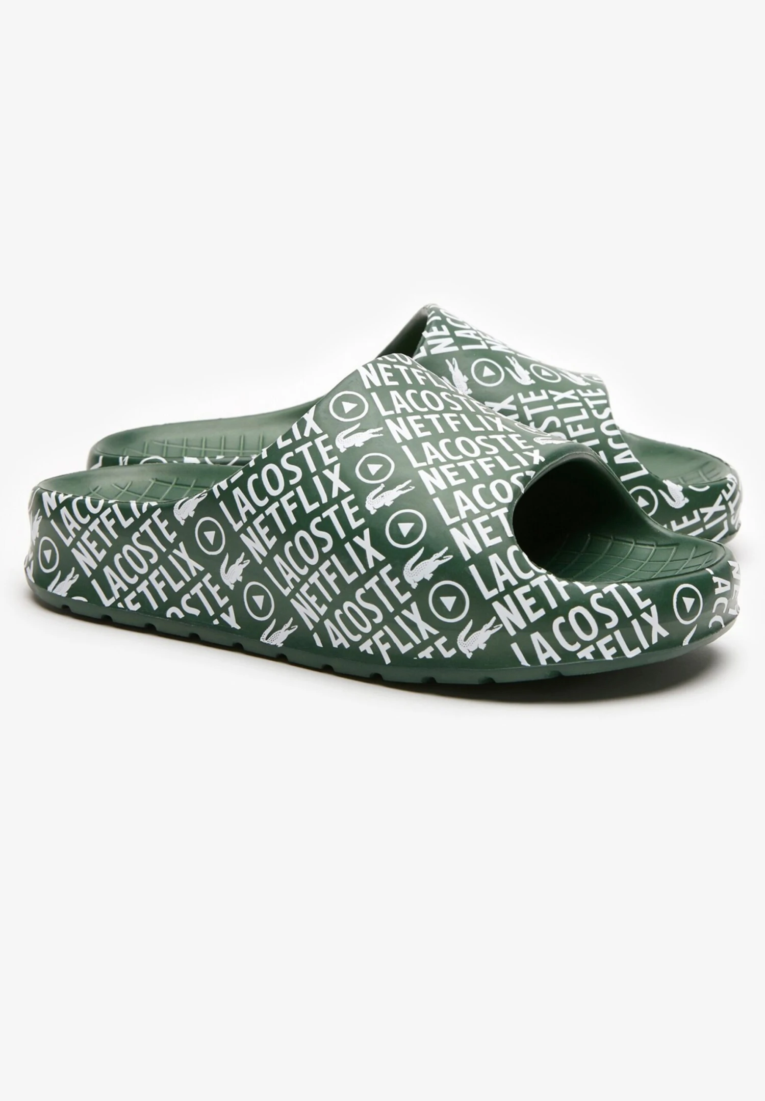 Lacoste X Netflix - Badslippers - Dk Grn/Wht 2 Lacoste X Netflix - Badslippers - Dk Grn/Wht - Afbeelding 2