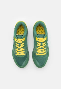 Lacoste Storm - Sneakers Laag - Green/Yellow -Lacoste 81e3fe87a22f497997e9e5933b9b6b70 scaled