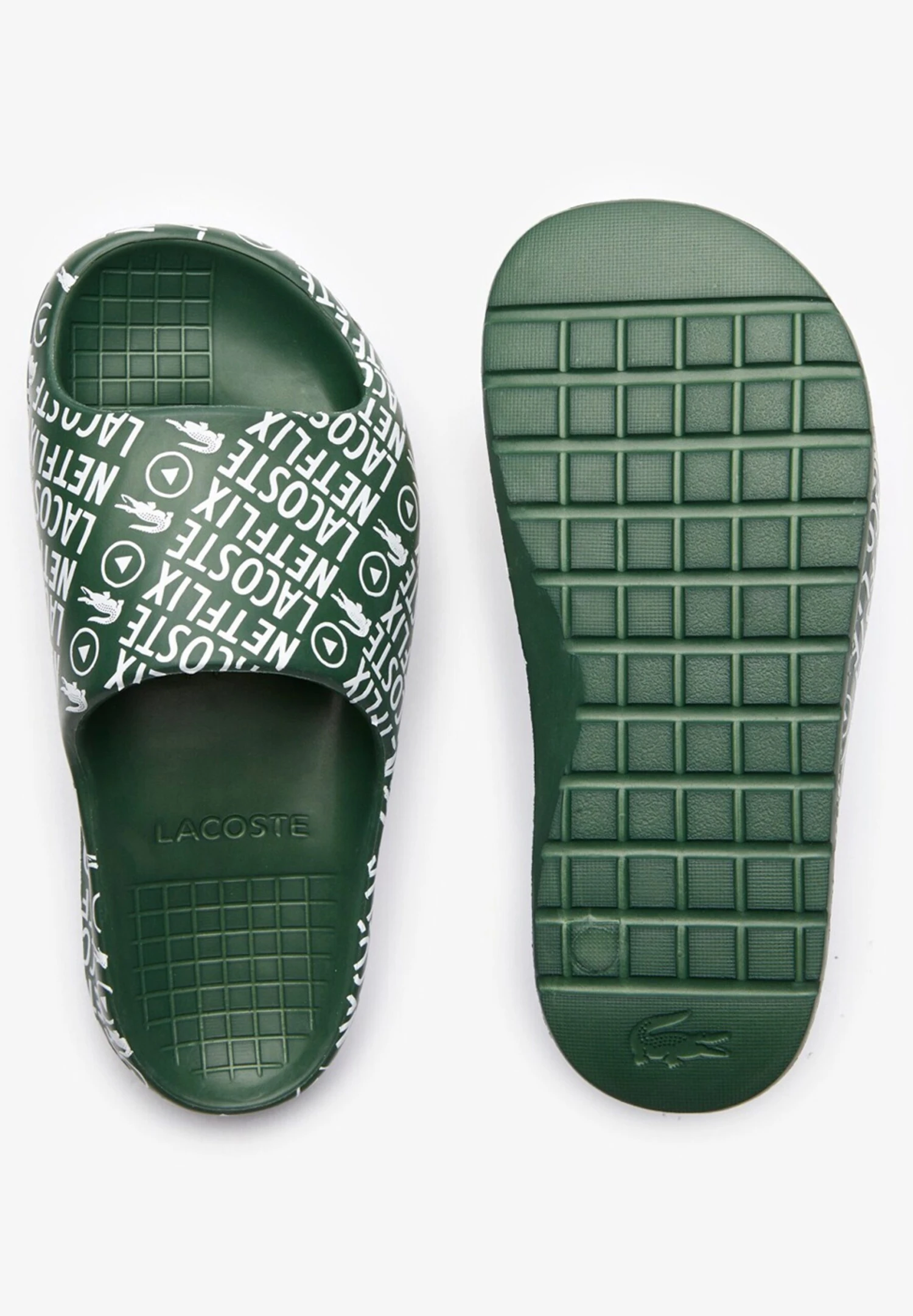 Lacoste X Netflix - Badslippers - Dk Grn/Wht 4 Lacoste X Netflix - Badslippers - Dk Grn/Wht - Afbeelding 4
