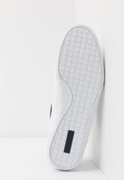 Lacoste Chaymon - Sneakers Laag - White/Navy/Red -Lacoste 8f7b98fab75541da9b1b76e4174db492 scaled