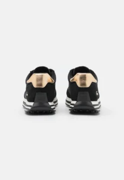Lacoste L-Spin- Sneakers Laag - Black/Gold 8 Lacoste L-Spin- Sneakers Laag - Black/Gold -Lacoste 914e5892e27d4d1d8ca10e0c54d6f6ef scaled