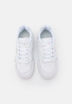 Lacoste Lineshot 223 4- Sneakers Laag - White -Lacoste 957c577658df446fa6110315717e002a