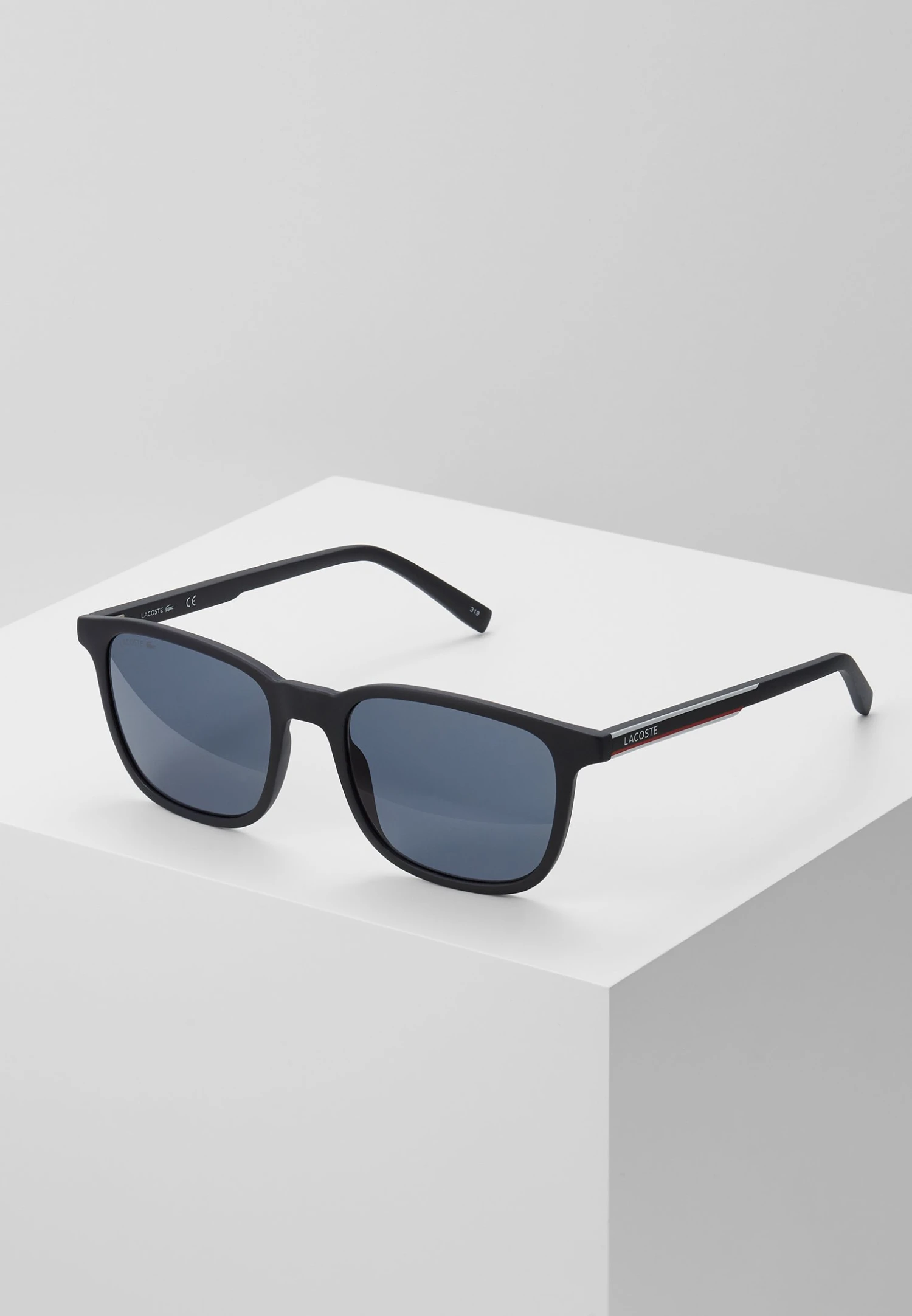 Lacoste Zonnebril - Matte Dark Blue 1 Lacoste Zonnebril - Matte Dark Blue