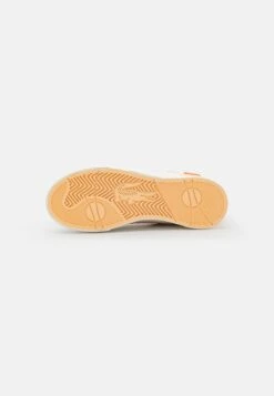Lacoste Platform- Sneakers Laag - Lightt Pink/Light Yellow -Lacoste 9d4814478d00404aacce6a3cac551d8a
