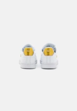Lacoste Carnaby Pro- Sneakers Laag - White/Gold -Lacoste aad444bf3db84aa0a9ed82468120c899
