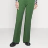 Lacoste Broek - Ash Tree