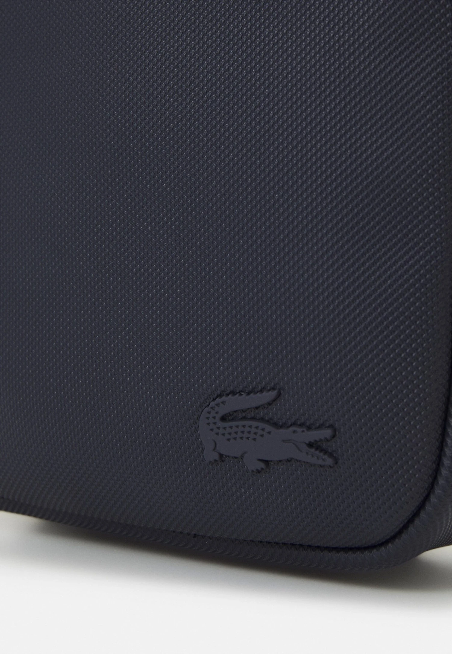 Lacoste Men Classic Unisex - Schoudertas - Marine 4 Lacoste Men Classic Unisex - Schoudertas - Marine - Afbeelding 4