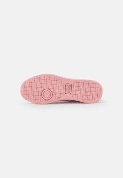 Lacoste Carnaby - Sneakers Laag - Pink -Lacoste bd740f6aba2e4c4aa2f04905e4e57c32