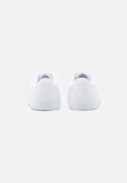 Lacoste Lerond Unisex - Sneakers Laag - White 8 Lacoste Lerond Unisex - Sneakers Laag - White -Lacoste c540bfc33ef147aeb63fcccf49e729b2