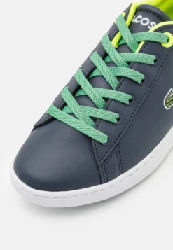 Lacoste Carnaby Evo 123 - Sneakers Laag - Navy/White -Lacoste c661fe5db0c7488c99be5417a68bce28 scaled