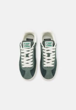 Lacoste Baseshot - Sneakers Laag - Dark Green/Off White 11 Lacoste Baseshot - Sneakers Laag - Dark Green/Off White -Lacoste cbcfb9a3371b4df5873f7e62f737ee95
