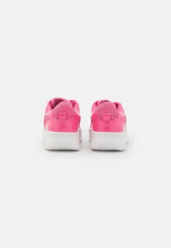 Lacoste Sneakers Laag - Pink/White 9 Lacoste Sneakers Laag - Pink/White -Lacoste e9d46a802ea34599951721a174060499 scaled