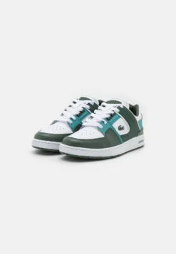 Lacoste Court Cage- Sneakers Laag - White/Green -Lacoste eb78d0db24b94d4d989c653e4c5ea645 scaled