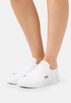 Lacoste Carnaby - Sneakers Laag - White/Pink